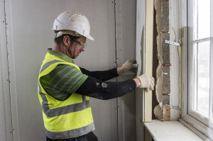 How to insulate your attic wall? Things to consider.